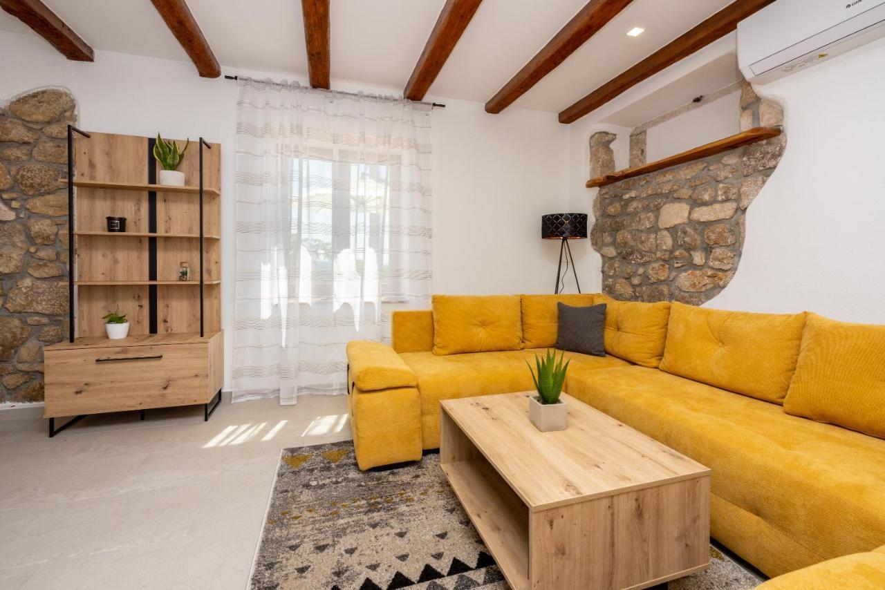 Villa Antani With Heated Pool, Sauna & Jacuzzi Crikvenica Exterior foto